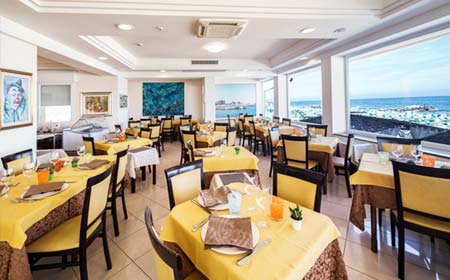 Unser Restaurant am Meer