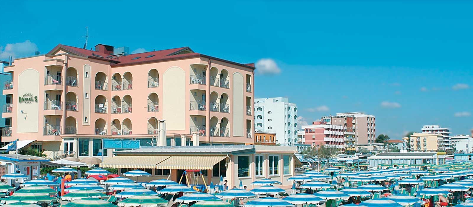 Hotel Daniel's visto dal mare